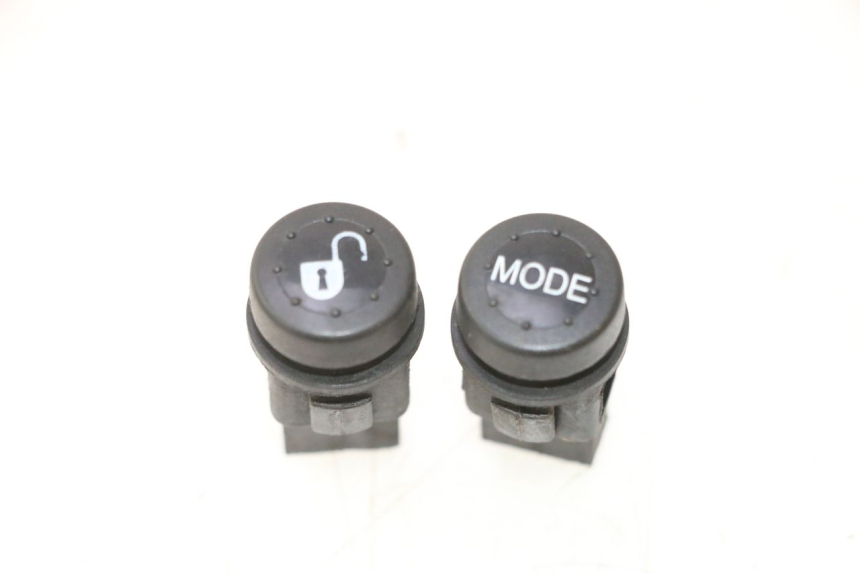 photo de PAIRE COMMODOS PIAGGIO LIBERTY IGET 4T 50 (2015 - 2020) - Vue principale