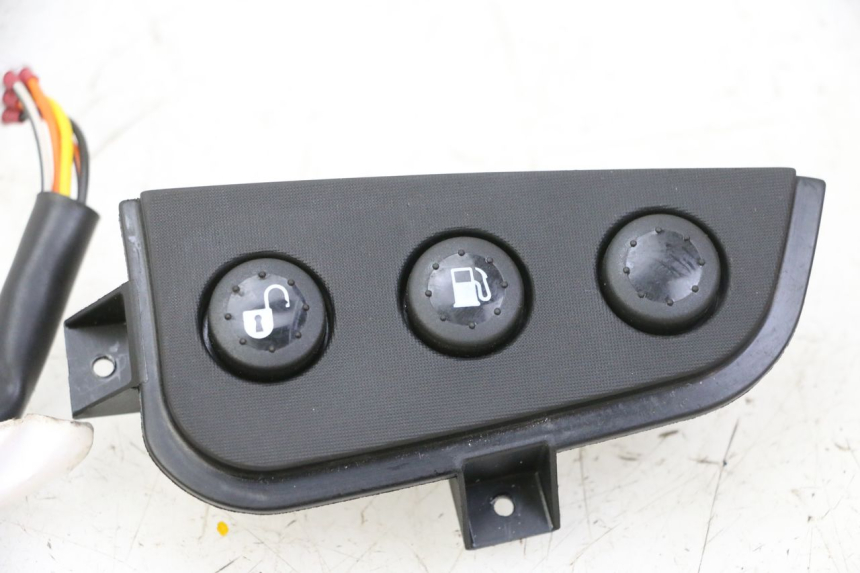 photo de PAIRE COMMODOS PIAGGIO MP3 HPE 310 (2024 - 2025) - État de surface