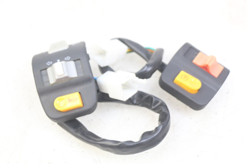 photo de PAIRE COMMODOS JM MOTORS SANTANA 50 (2014 - 2023) - Vue principale