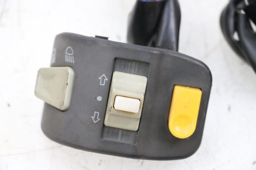 photo de PAIRE COMMODOS JM MOTORS SANTANA 50 (2014 - 2023) - Pièce contrôlée