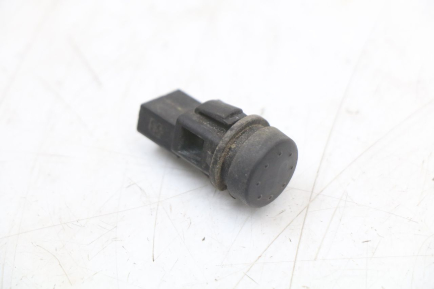 photo de PAIRE COMMODOS PIAGGIO X10 125 (2012 - 2017) - État de surface