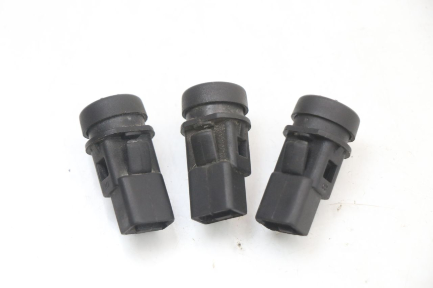 photo de PAIRE COMMODOS PIAGGIO X8 125 (2004 - 2007) - Zoom état d’usage