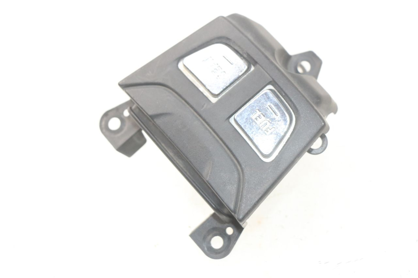 photo de PAIRE COMMODOS YAMAHA YP T-MAX TMAX 530 (2017 - 2020) - Détail de la pièce