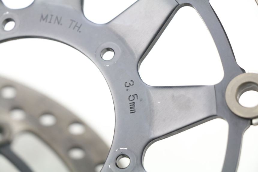 photo de PAIRE DISQUES FREIN AVANT HONDA CBR RR FIREBLADE 1000 (2006 - 2007) - Vue produit