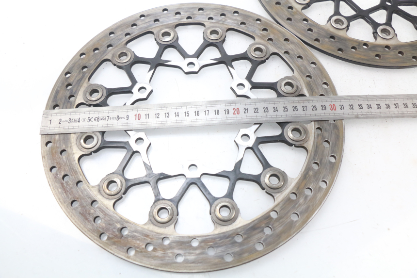 photo de PAIRE DISQUES FREIN AVANT SUZUKI GSX-R GSXR K16 1000 (2012 - 2016) - État de surface