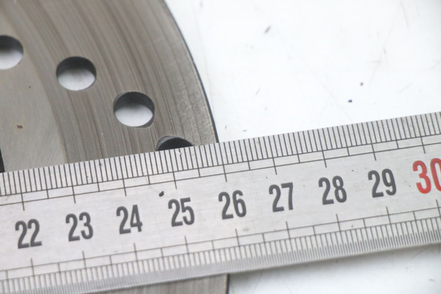 photo de PAIRE DISQUES FREIN AVANT KYMCO XCITING 500 (2007 - 2010) - Gros plan technique