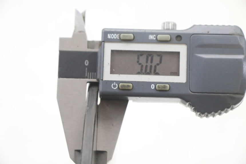 photo de PAIRE DISQUES FREIN AVANT KYMCO XCITING 500 (2007 - 2010) - Points de fixation