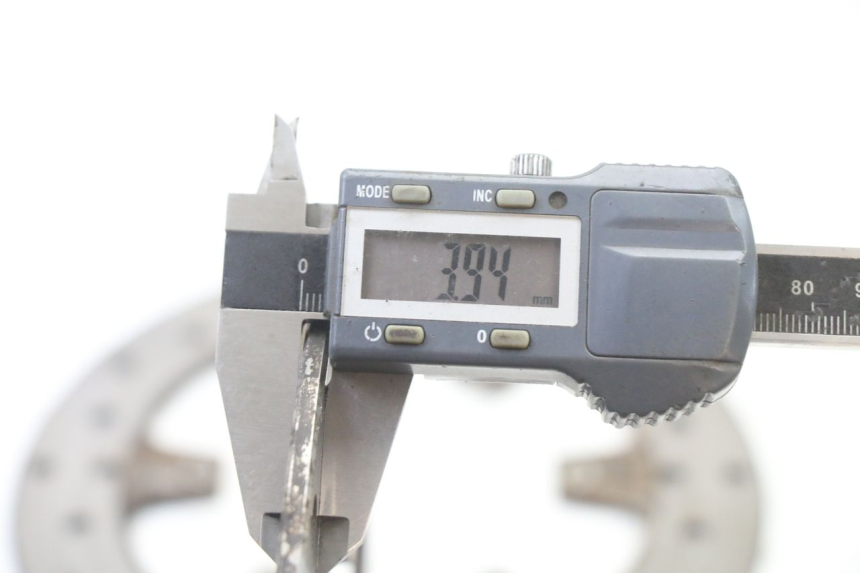 photo de PAIRE DISQUES FREIN AVANT PIAGGIO MP3 LT 400 (2007 - 2012) - État de surface