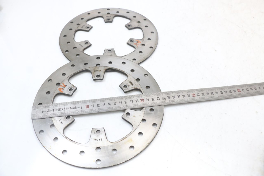 photo de PAIRE DISQUES FREIN AVANT PIAGGIO MP3 125 (2006 - 2014) - Zoom état d’usage