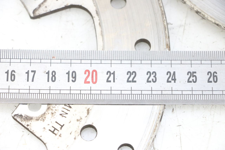 photo de PAIRE DISQUES FREIN AVANT PIAGGIO MP3 RL 250 (2006 - 2010) - Autre angle de vue