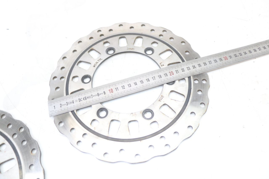 photo de PAIRE DISQUES FREIN AVANT REGAL RAPTOR RAXTER 2 125 (2007 - 2015) - Zoom état d’usage