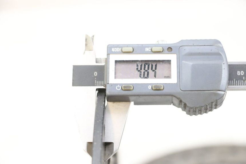 photo de PAIRE DISQUES FREIN AVANT YAMAHA TDM ABS 900 (2002 - 2014) - Zoom état d’usage