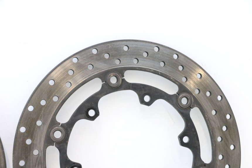 photo de PAIRE DISQUES FREIN AVANT YAMAHA TDM ABS 900 (2002 - 2014) - Autre angle de vue