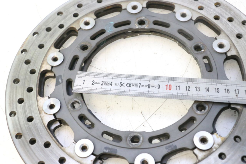 photo de PAIRE DISQUES FREIN AVANT YAMAHA XJR 1300 (1998 - 2002) - Autre angle de vue