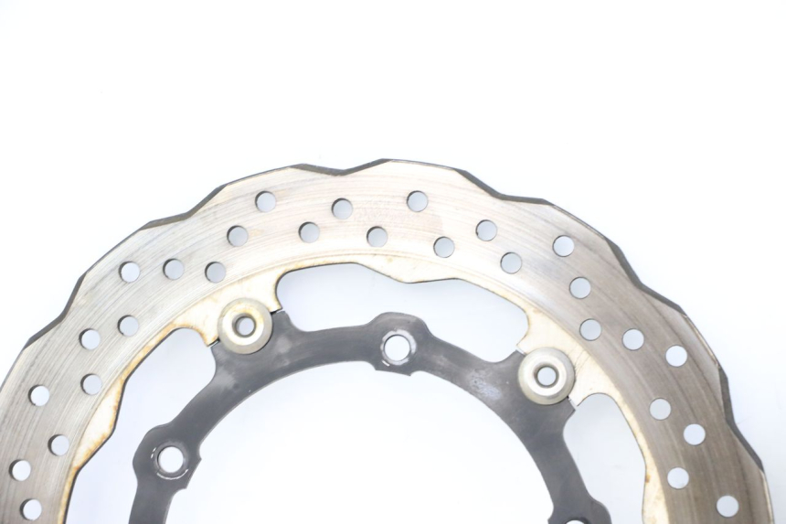 photo de PAIRE DISQUES FREIN AVANT YAMAHA TRACER 7 700 (2020 - 2024) - Détails caractéristiques