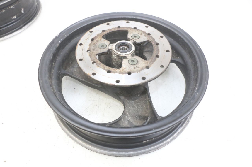 photo de PAIRE JANTE KYMCO AGILITY 4T 50 (2005 - 2018) - Autre angle de vue