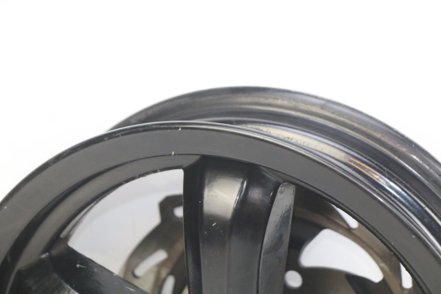 photo de PAIRE JANTE SYM CROX 4T 50 (2016 - 2023) - Gros plan technique