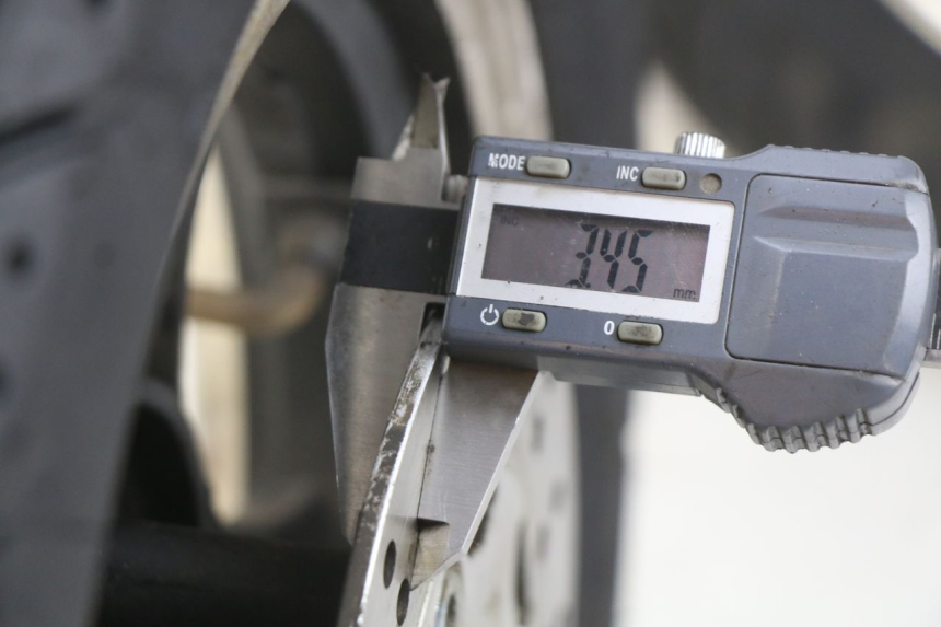 photo de PAIRE JANTE EUROCKA GTR 50 (2007 - 2017) - Gros plan technique