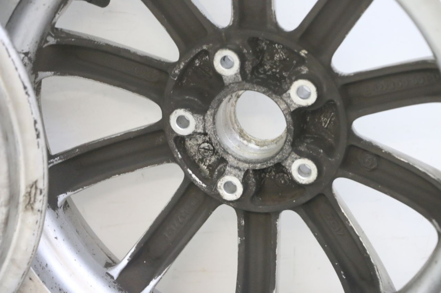 photo de PAIRE JANTE PIAGGIO MP3 LT 300 (2010 - 2016) - Marquages et références