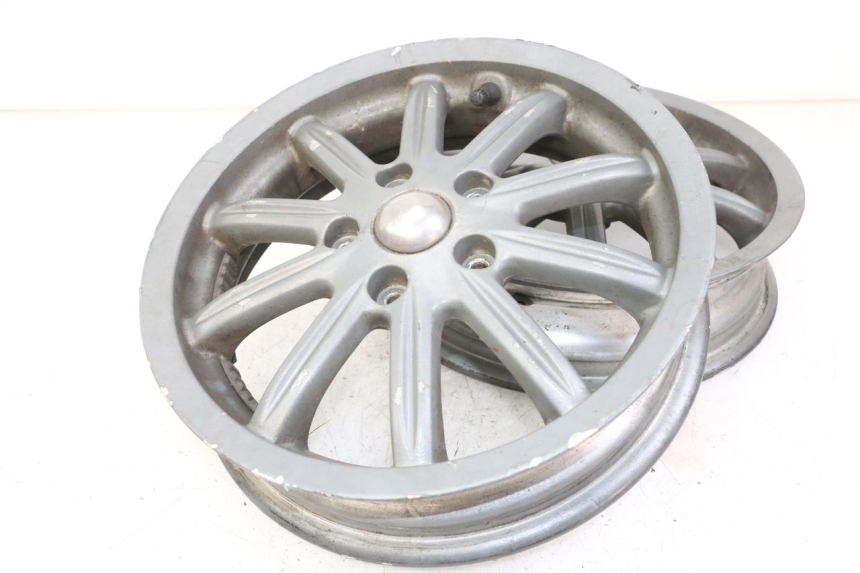 photo de PAIRE JANTES PIAGGIO MP3 125 (2006 - 2014) - Zoom état d’usage