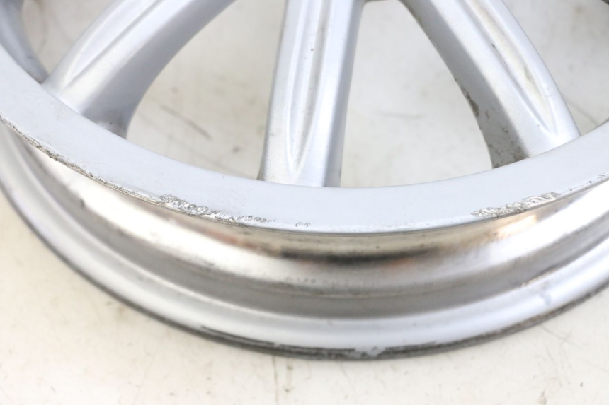 photo de PAIRE JANTES PIAGGIO MP3 RL 250 (2006 - 2010) - Autre angle de vue