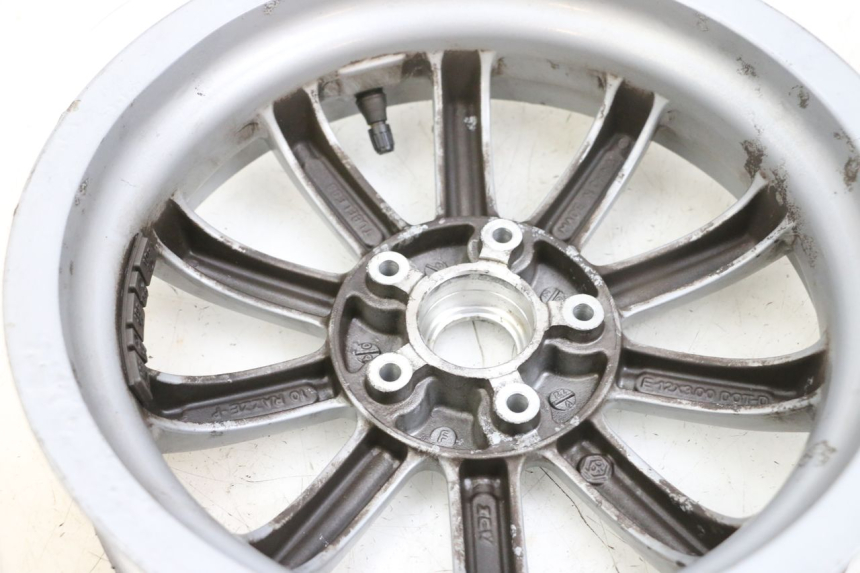 photo de PAIRE JANTES PIAGGIO MP3 RL 250 (2006 - 2010) - Marquages et références