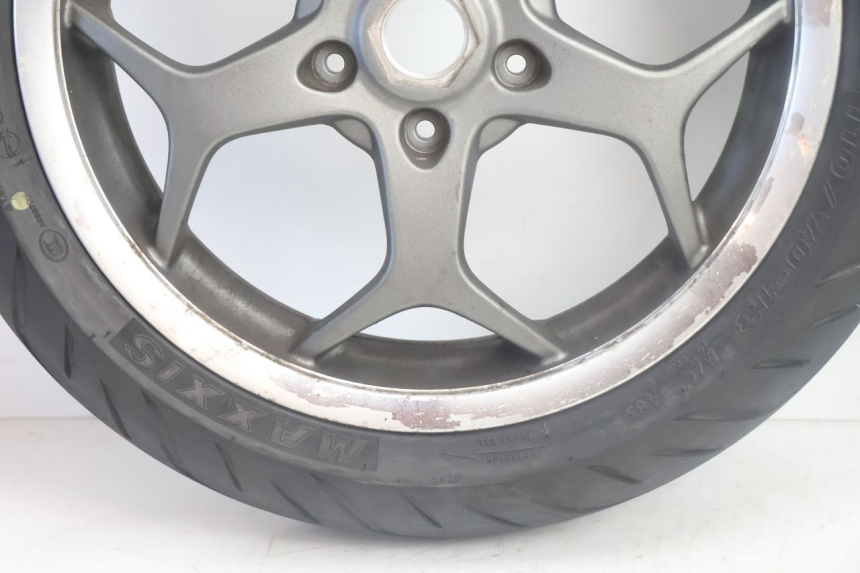 photo de PAIRE JANTES PIAGGIO MP3 500 (2016 - 2018) - Autre angle de vue