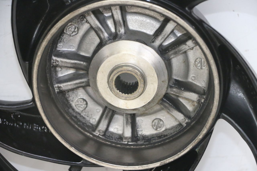 photo de PAIRE JANTES PIAGGIO NEW TYPHOON 50 (2018 - 2021) - Focus structure