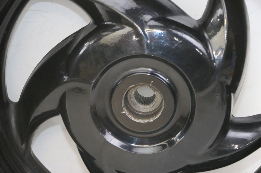 photo de PAIRE JANTES PIAGGIO NEW TYPHOON 50 (2018 - 2021) - Détail de la pièce