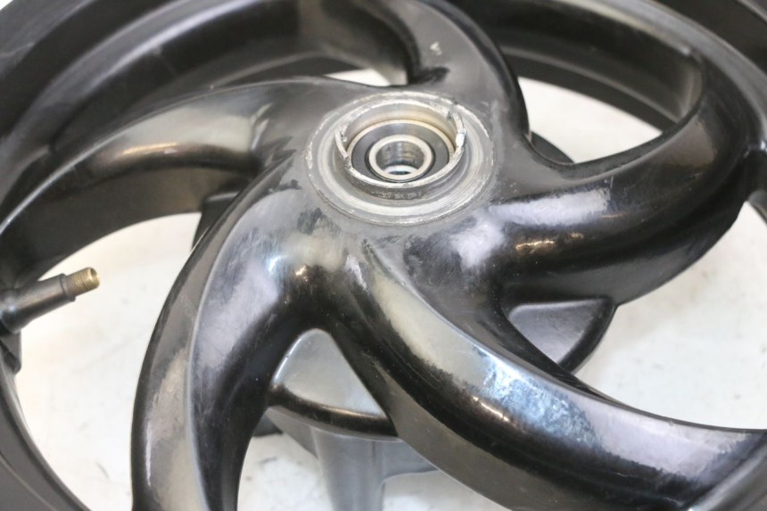 photo de PAIRE JANTES PIAGGIO NEW TYPHOON 50 (2018 - 2021) - Autre angle de vue