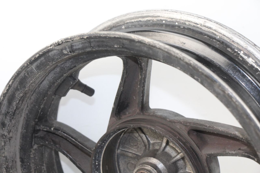 photo de PAIRE JANTES SYM ORBIT 2 4T 50 (2008 - 2017) - Gros plan technique