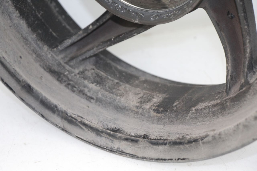 photo de PAIRE JANTES SYM ORBIT 2 4T 50 (2008 - 2017) - Points de fixation