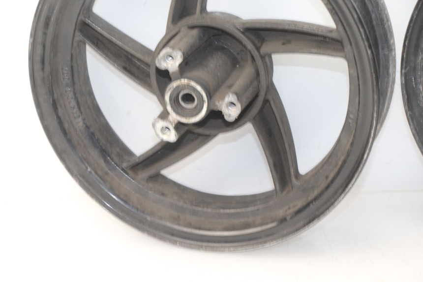 photo de PAIRE JANTES SYM ORBIT 2 4T 50 (2008 - 2017) - État de surface