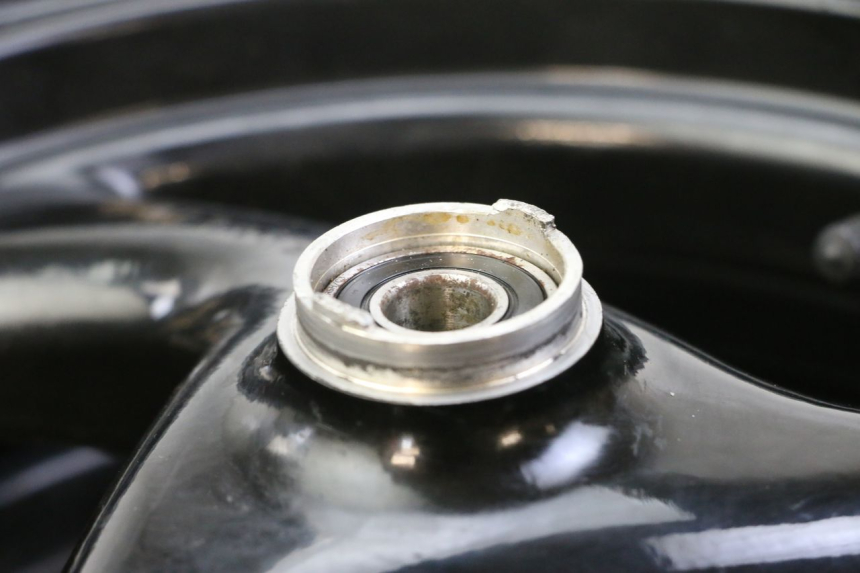 photo de PAIRE JANTES PEUGEOT ELYSTAR 50 (2002 - 2014) - Autre angle de vue