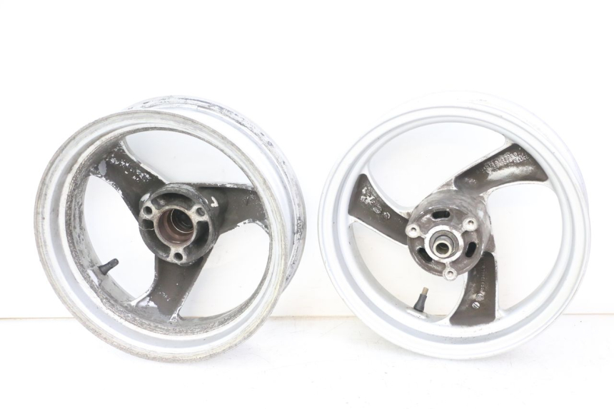 photo de PAIRE JANTES PEUGEOT ELYSTAR 50 (2002 - 2014) - Angle alternatif