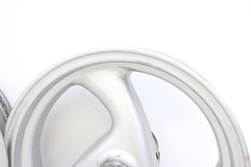 photo de PAIRE JANTES PEUGEOT ELYSTAR 50 (2002 - 2014) - Zoom qualité