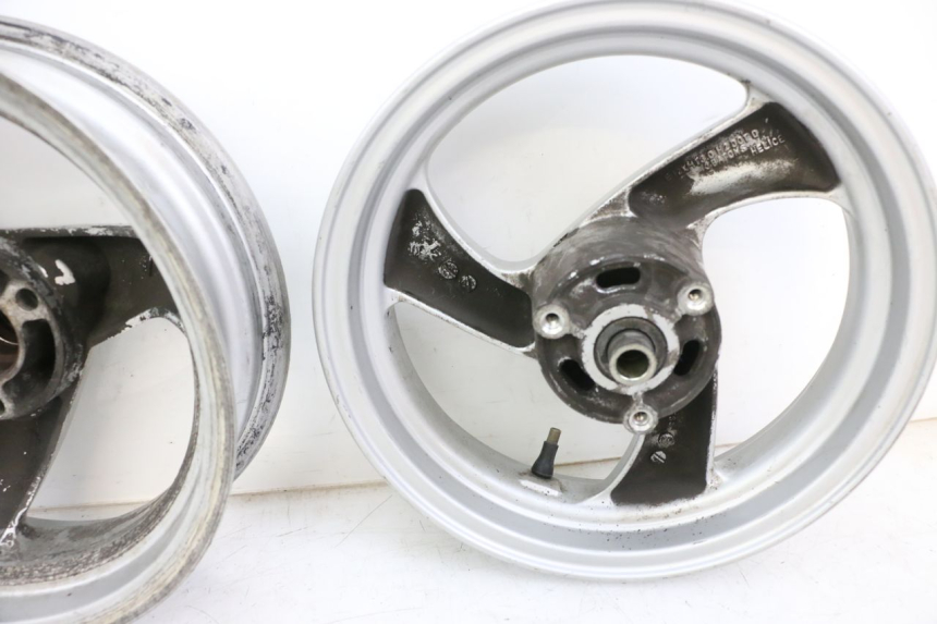 photo de PAIRE JANTES PEUGEOT ELYSTAR 50 (2002 - 2014) - Marquages et références