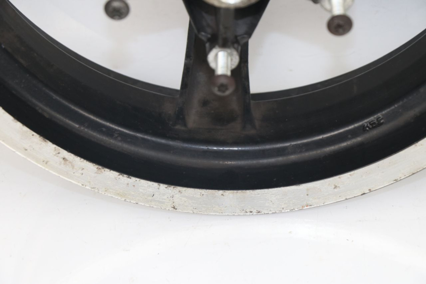 photo de PAIRE JANTES PEUGEOT SATELIS 125 (2006 - 2009) - Vue rapprochée