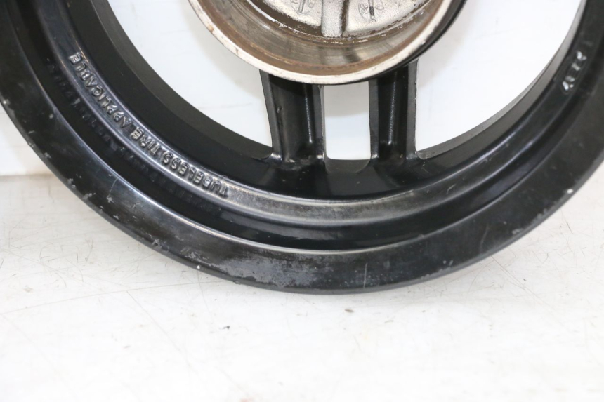 photo de PAIRE JANTES PEUGEOT STREETZONE I 2T 50 (2018 - 2020) - Détail de la pièce