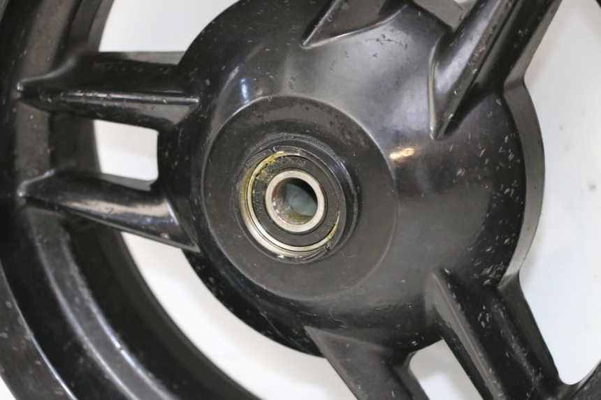 photo de PAIRE JANTES PEUGEOT STREETZONE I 2T 50 (2018 - 2020) - État de surface