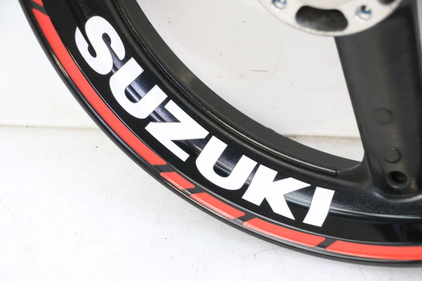 photo de PAIRE JANTES SUZUKI SV S 650 (2003 - 2009) - Détails caractéristiques