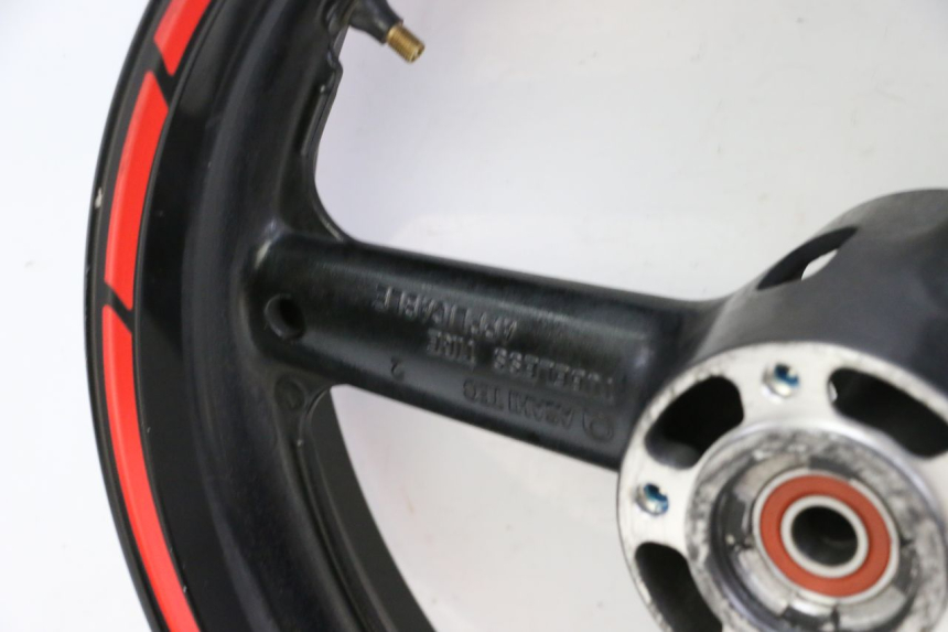 photo de PAIRE JANTES SUZUKI SV S 650 (2003 - 2009) - Vue rapprochée