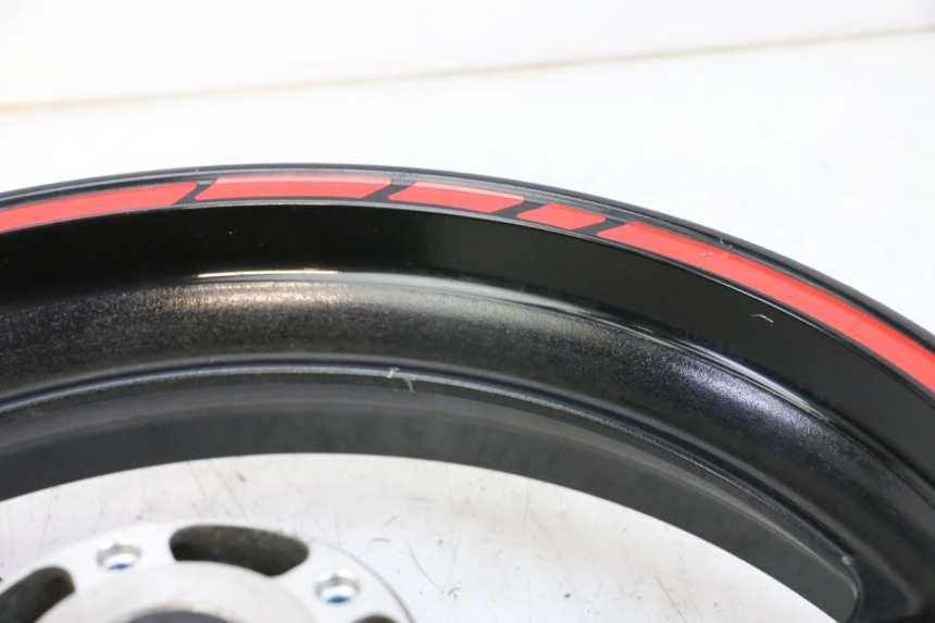 photo de PAIRE JANTES SUZUKI SV S 650 (2003 - 2009) - Gros plan technique