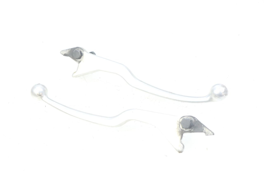 photo de PAIRE LEVIER FREIN SUZUKI BURGMAN 125 (2007 - 2014) - Gros plan technique