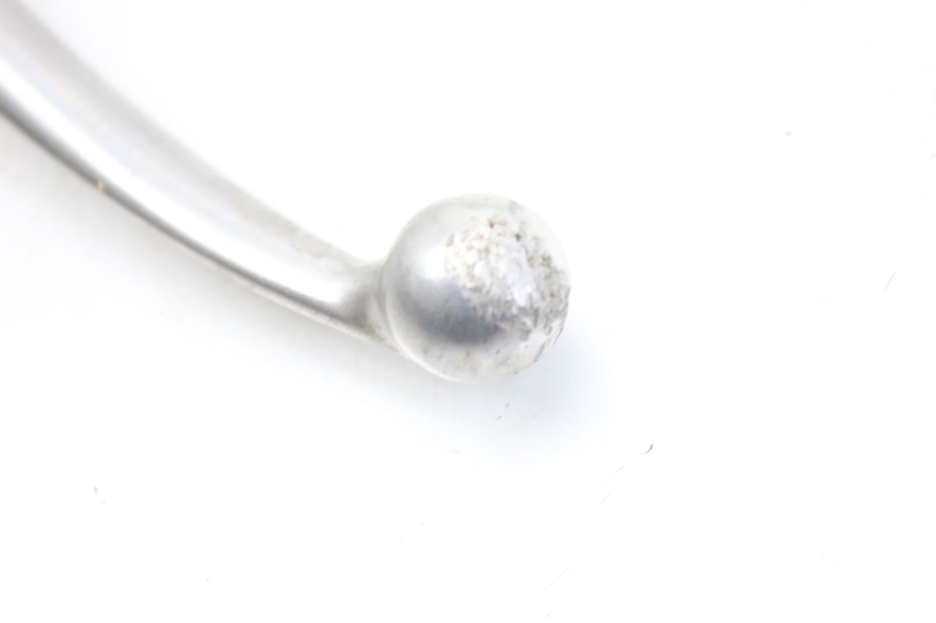 photo de PAIRE LEVIER FREIN SUZUKI BURGMAN 125 (2007 - 2014) - Gros plan technique