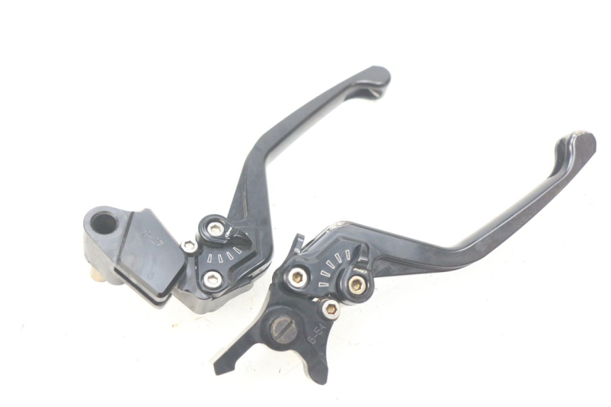 photo de PAIRE LEVIER FREIN KAWASAKI Z 650 (2016 - 2019) - Zoom état d’usage