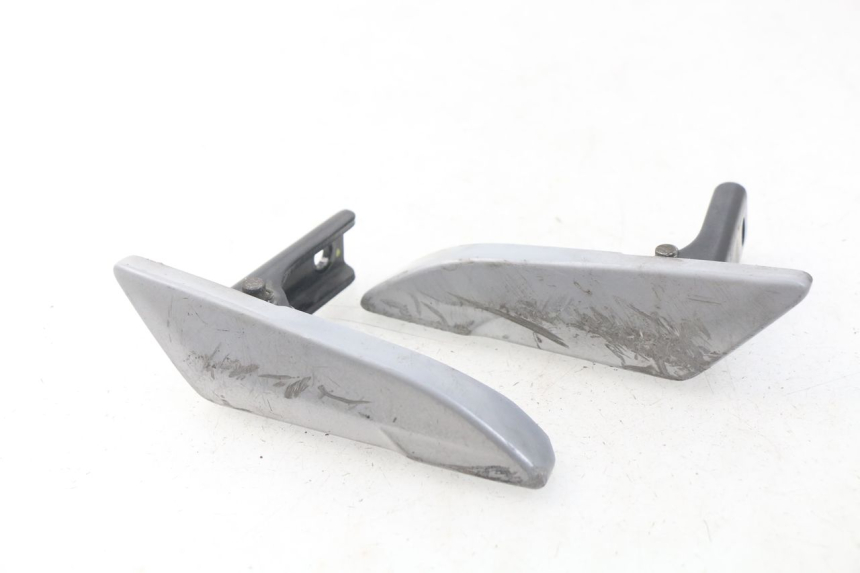 photo de PAIRE PLATINE CALE PIED ARRIERE PIAGGIO LIBERTY IGET 4T 50 (2015 - 2020) - Vue principale