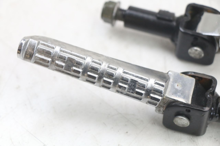 photo de PAIRE PLATINE CALE PIED ARRIERE MASH LEGEND'R 4T 50 (2021 - 2025) - Détail de la pièce