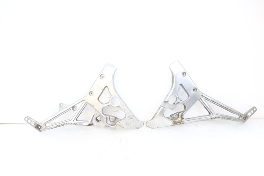 photo de PAIRE PLATINE CALE PIED AVANT YAMAHA FJ 3CX 1200 (1986 - 1996) - Vue principale