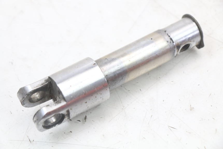 photo de PAIRE PLATINE CALE PIED AVANT HARLEY DAVIDSON SPORTSTER XL CUSTOM 883 (1999 - 2006) - Vue d’ensemble